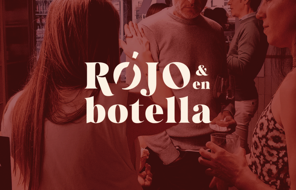 Diseño de marca Rojo y en Botella